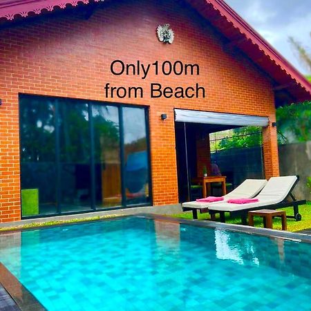 Negombo Morawala Beach Villa Exterior photo