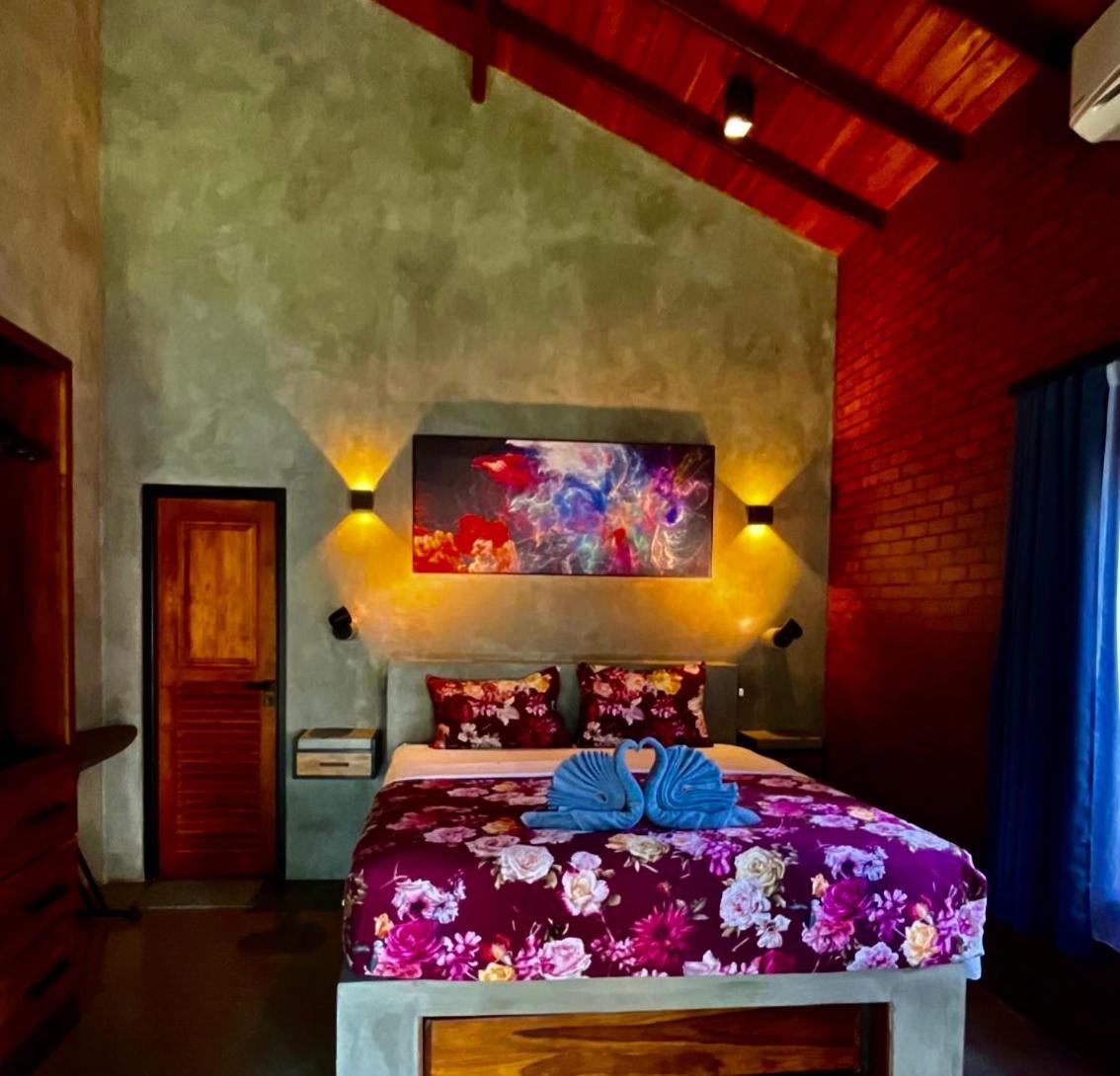 Negombo Morawala Beach Villa Exterior photo