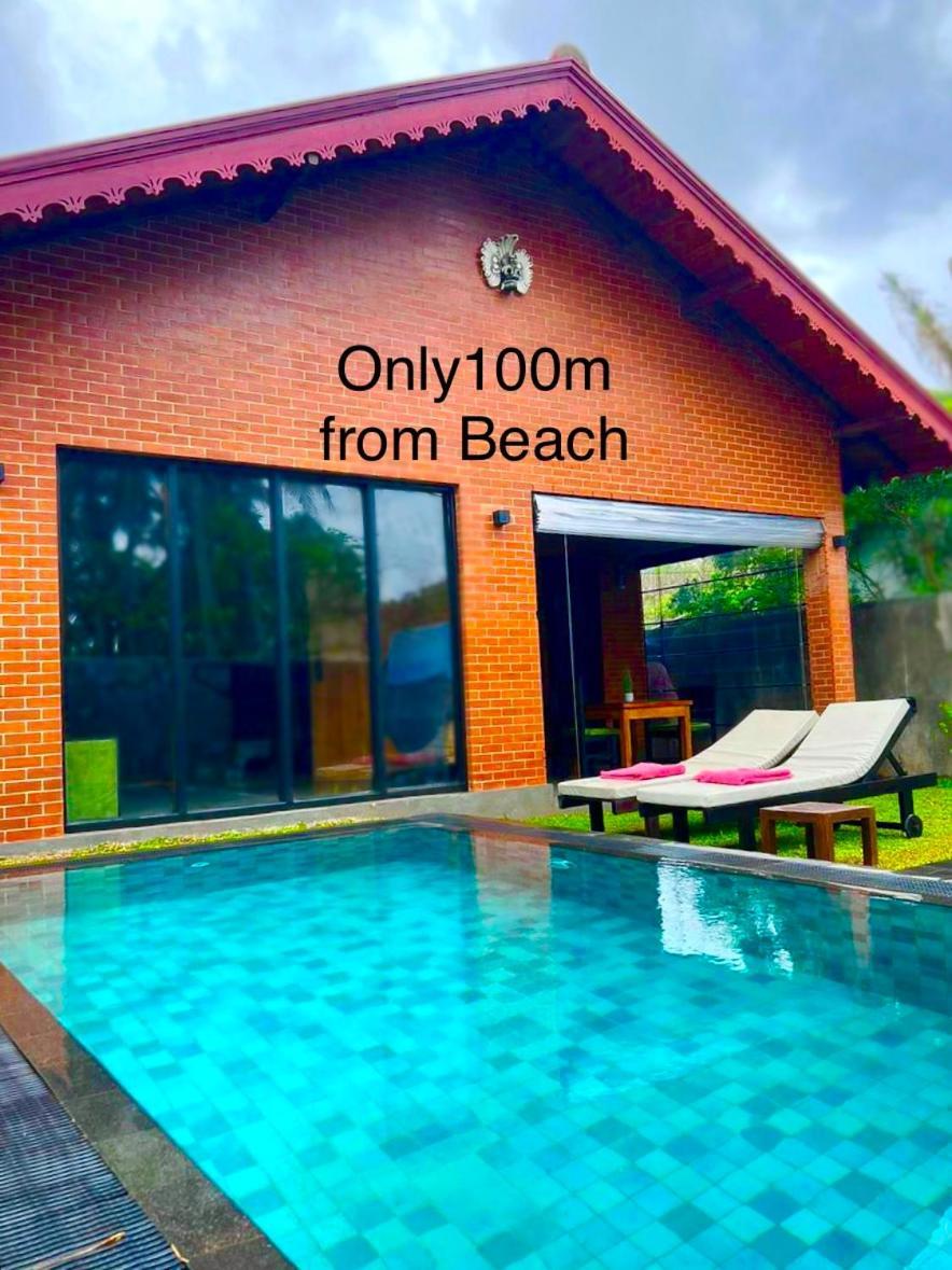 Negombo Morawala Beach Villa Exterior photo